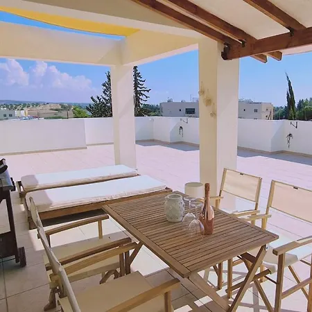 Sunny Palms Apartment Voroklini